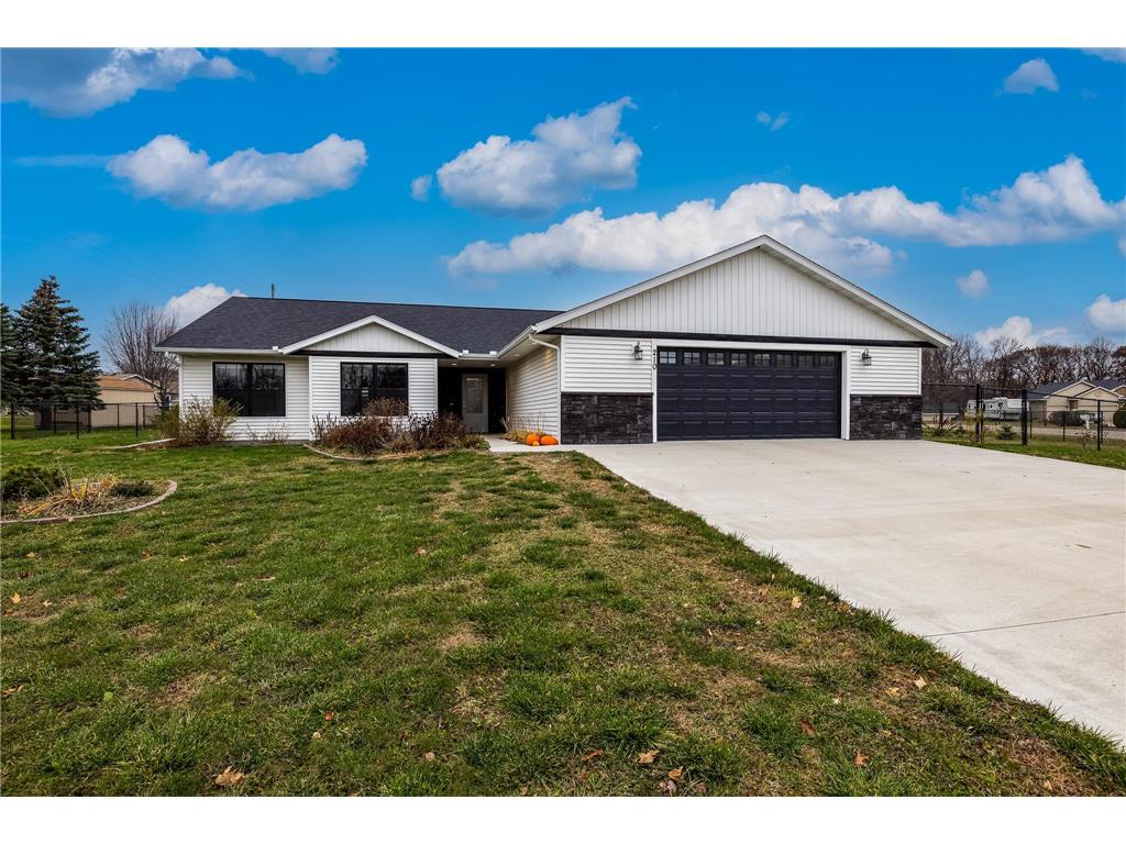 210 Maple Ridge Drive Henderson MN 56044 6642536 image1