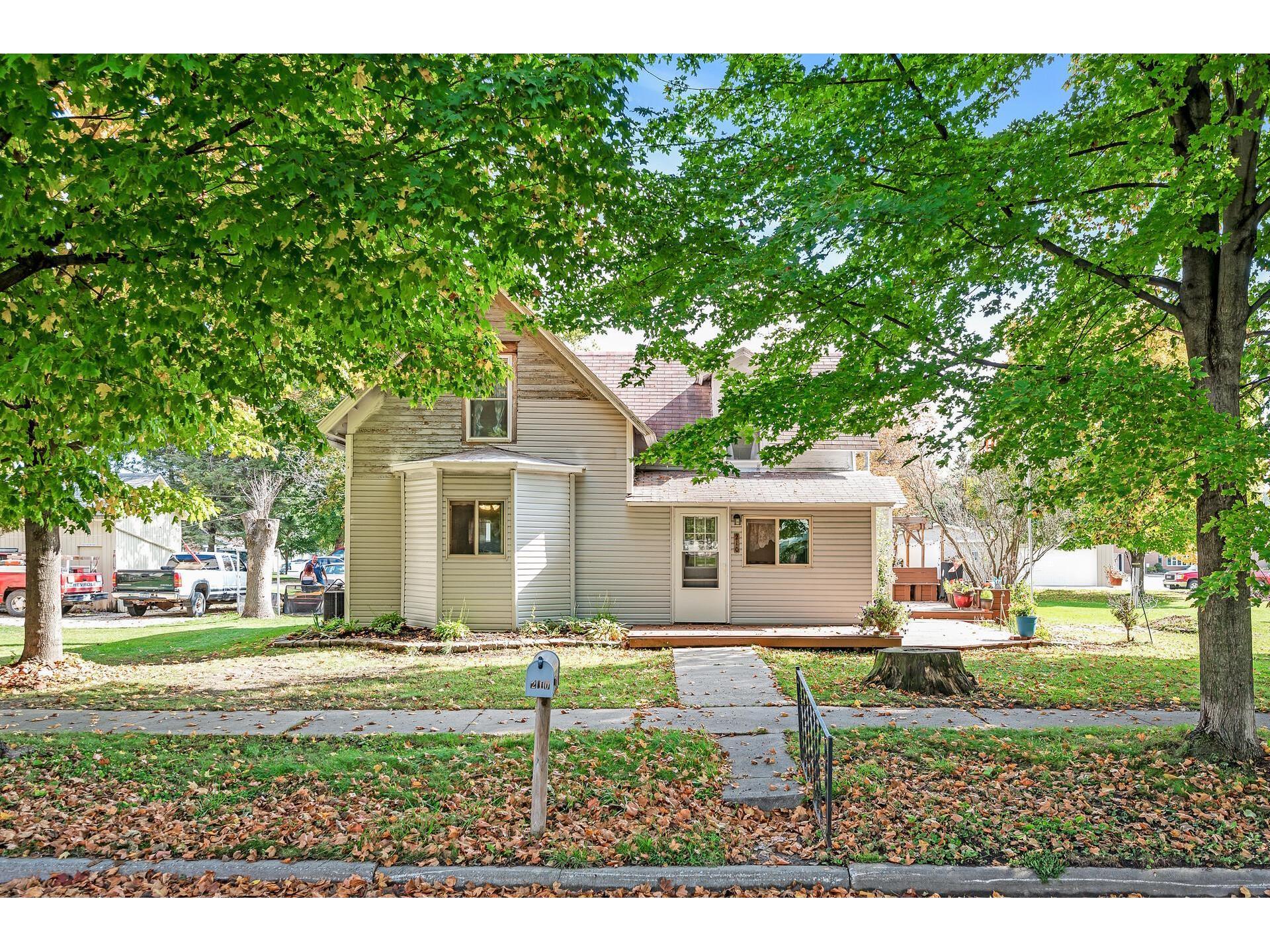 210 N Elm Street, Mabel, MN, 55954 MLS 6106090 Edina Realty