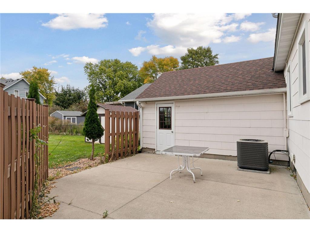 210 N Renville Street Winthrop MN 55396 7025156 image39