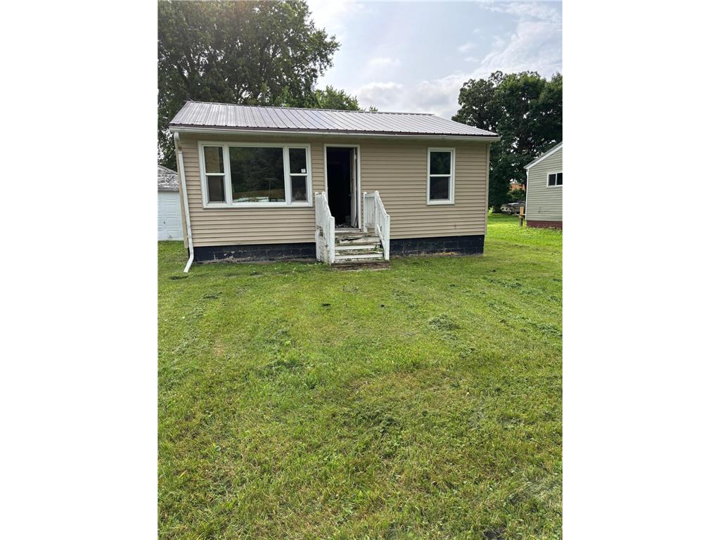 210 N Seney Avenue Rushmore MN 56168 6574867 image1