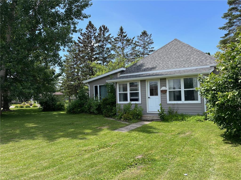 210 Oak Street S Plummer MN 56748 6402703 image1