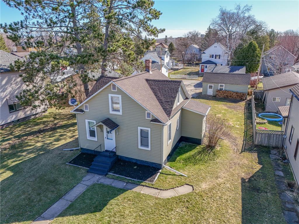 210 Powell Avenue Coleraine MN 55722 7062338 image1