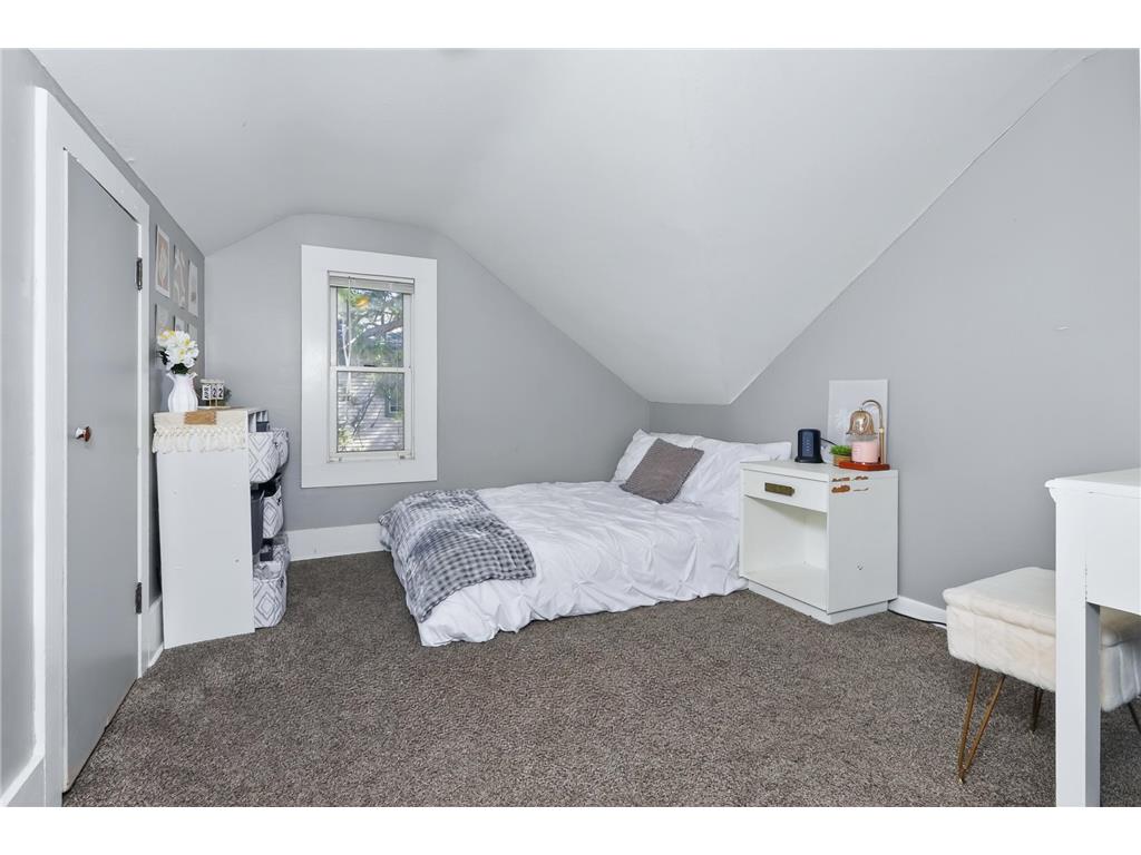 210 Powell Avenue Coleraine MN 55722 7062338 image14