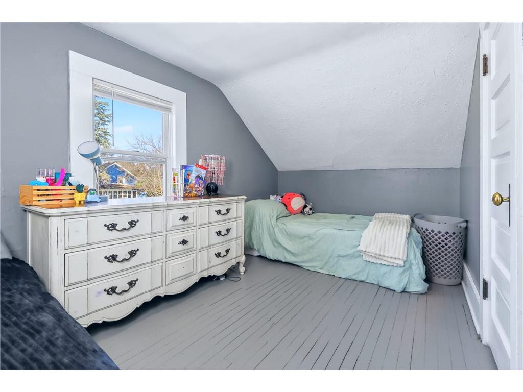 210 Powell Avenue Coleraine MN 55722 7062338 image16