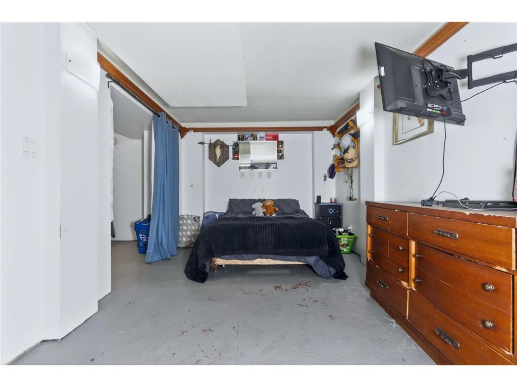 210 Powell Avenue Coleraine MN 55722 7062338 image21