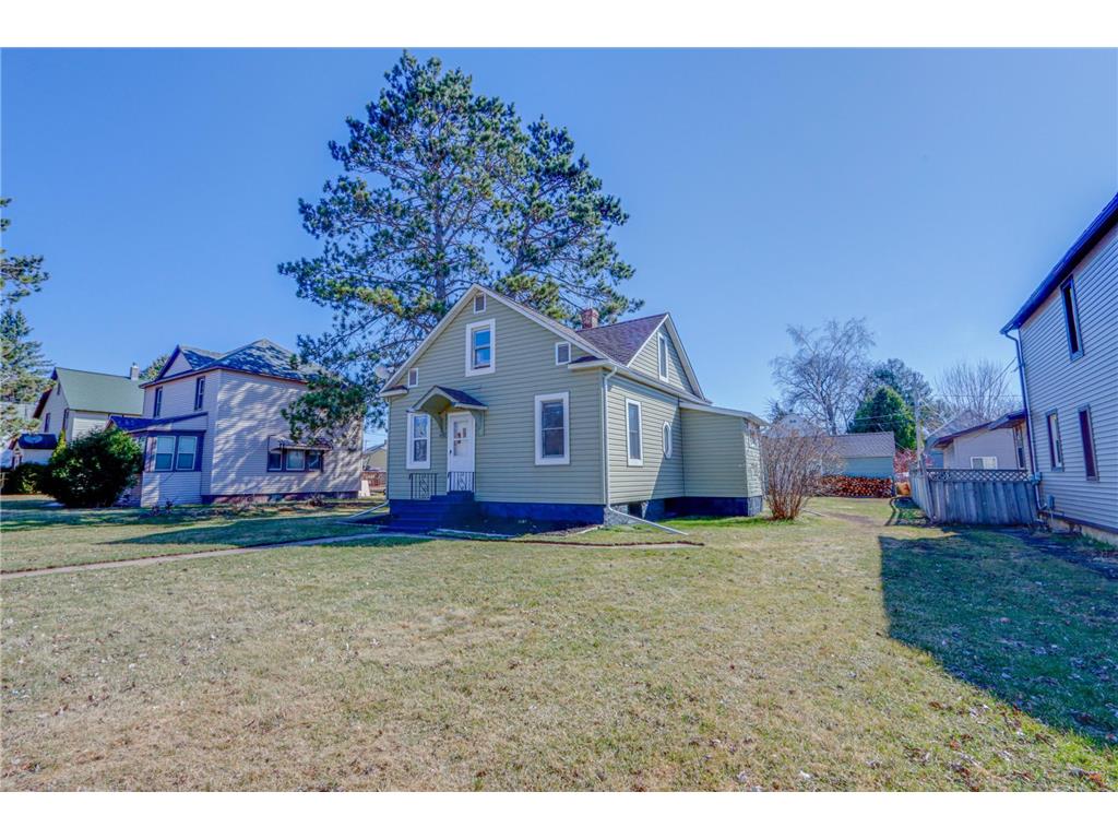 210 Powell Avenue Coleraine MN 55722 7062338 image27