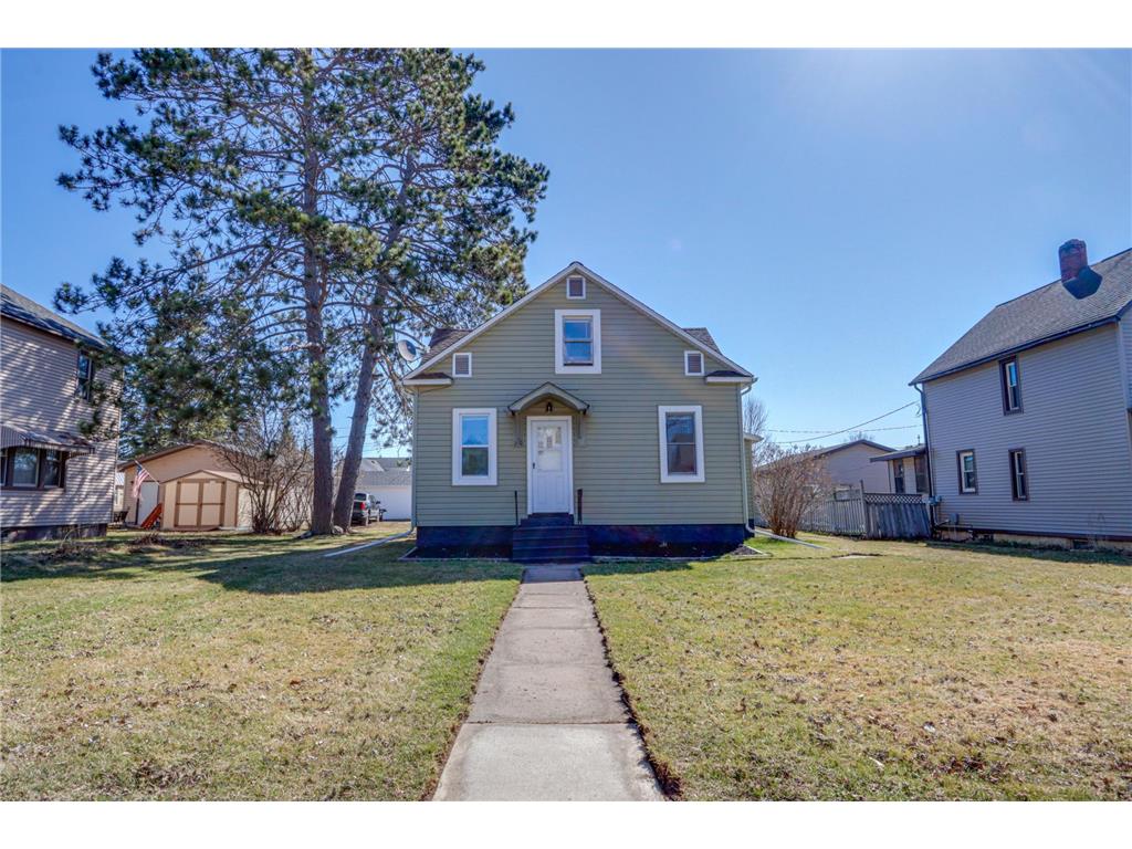 210 Powell Avenue Coleraine MN 55722 7062338 image28