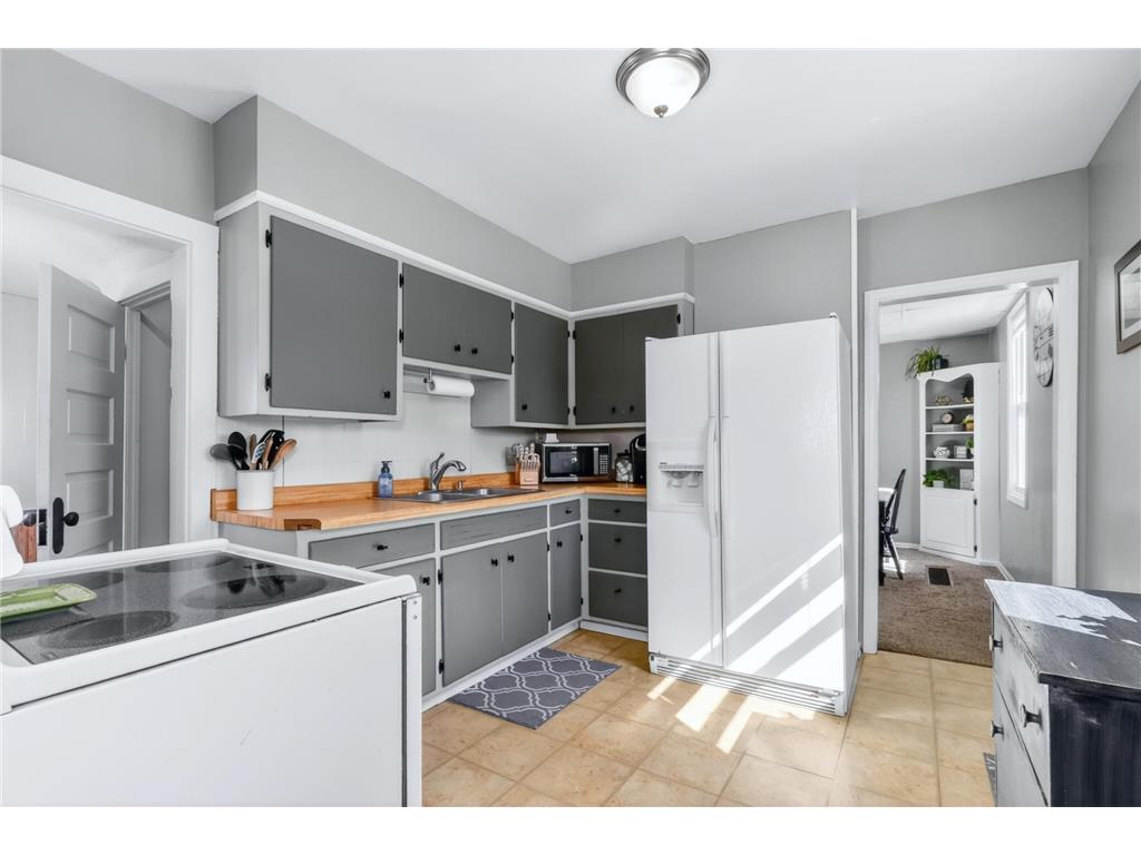 210 Powell Avenue Coleraine MN 55722 7062338 image4