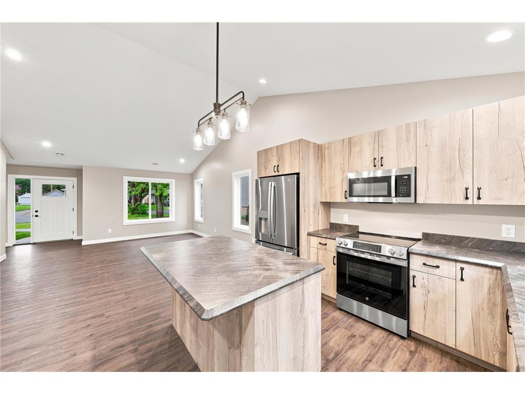 210 S Chestnut Street Belle Plaine MN 56011 7106214 image12