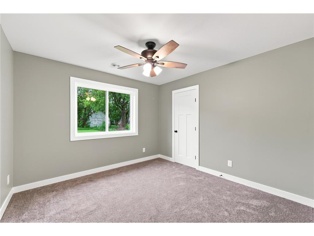 210 S Chestnut Street Belle Plaine MN 56011 7106214 image16
