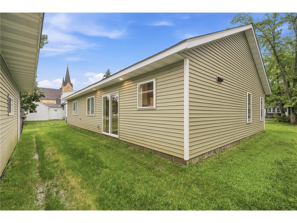 210 S Chestnut Street Belle Plaine MN 56011 7106214 image26