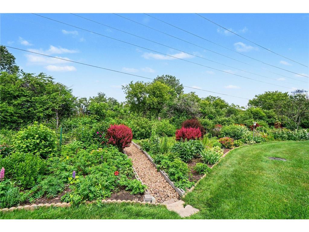 210 Sargent Drive #101 Red Wing MN 55066 7091828 image23