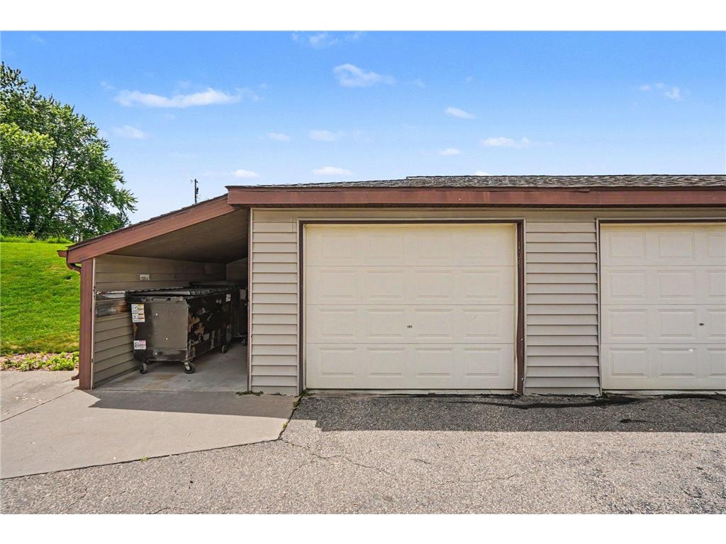 210 Sargent Drive #101 Red Wing MN 55066 7091828 image25