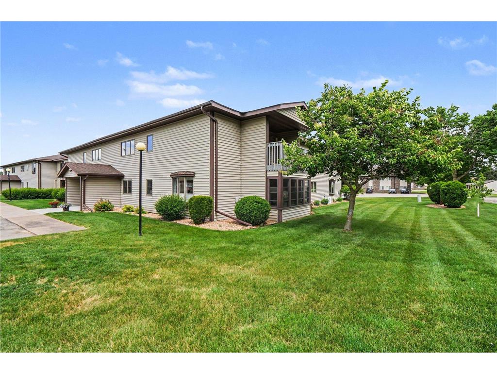 210 Sargent Drive #101 Red Wing MN 55066 7091828 image3