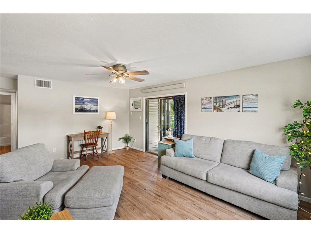 210 Sargent Drive #101 Red Wing MN 55066 7091828 image7