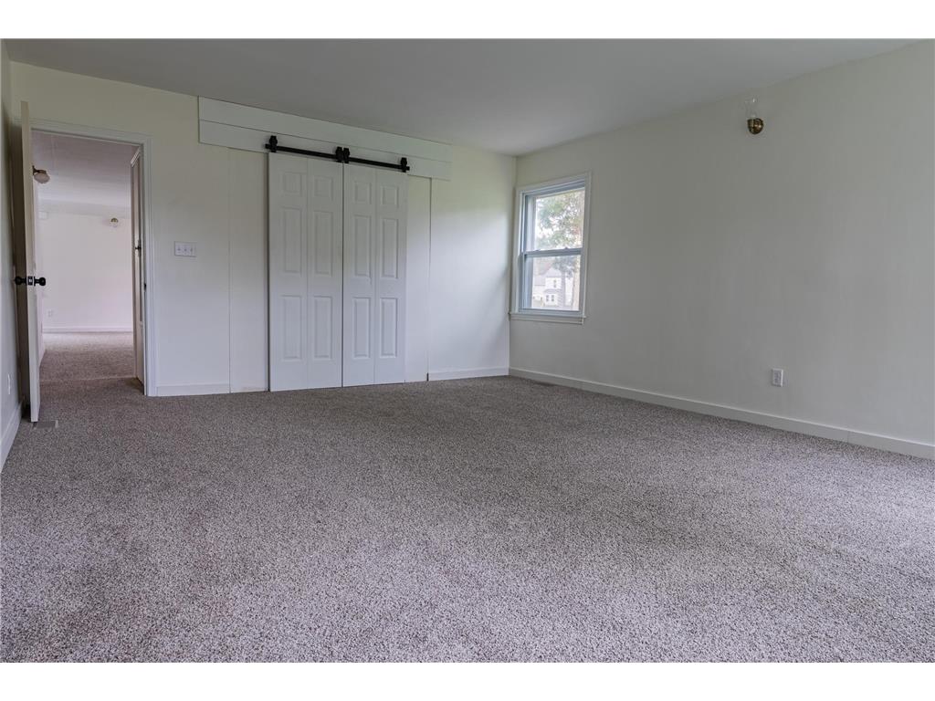 210 Shakopee Avenue E Shakopee MN 55379 7071348 image16