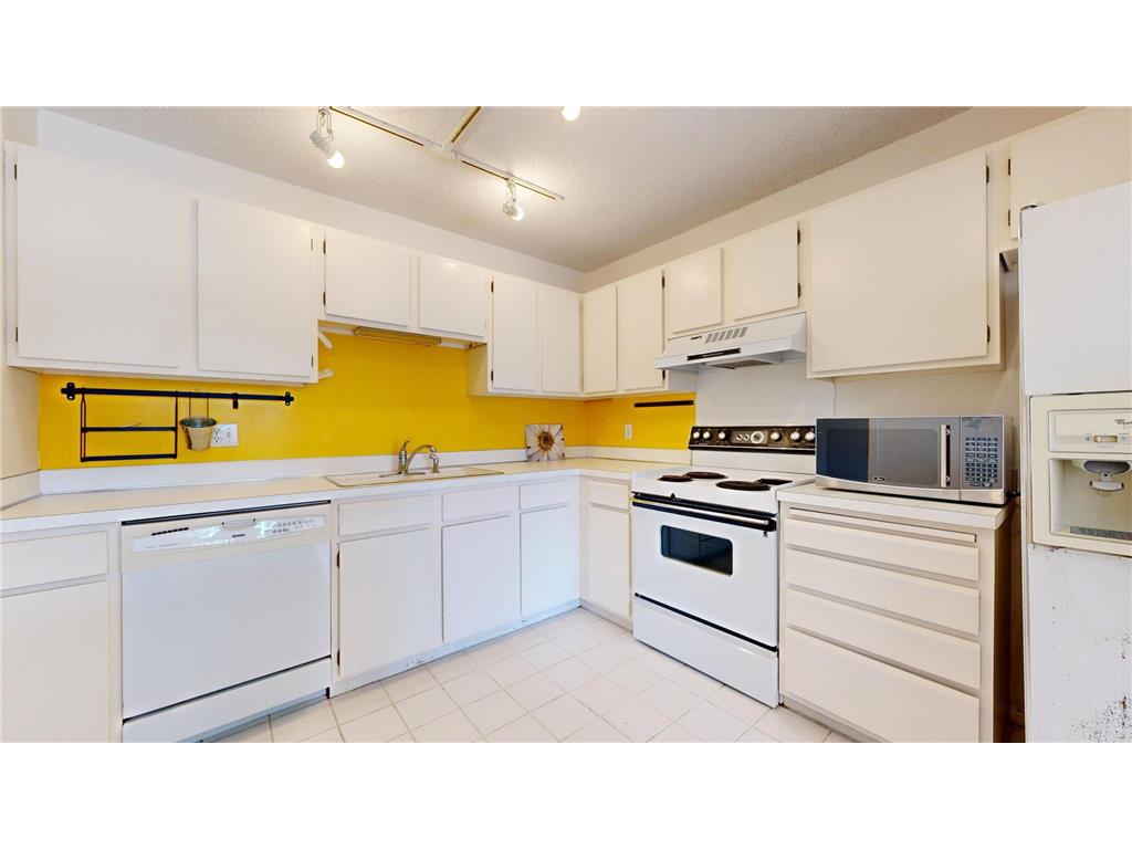 210 W Grant St #204 Minneapolis MN 55403 7085488 image5