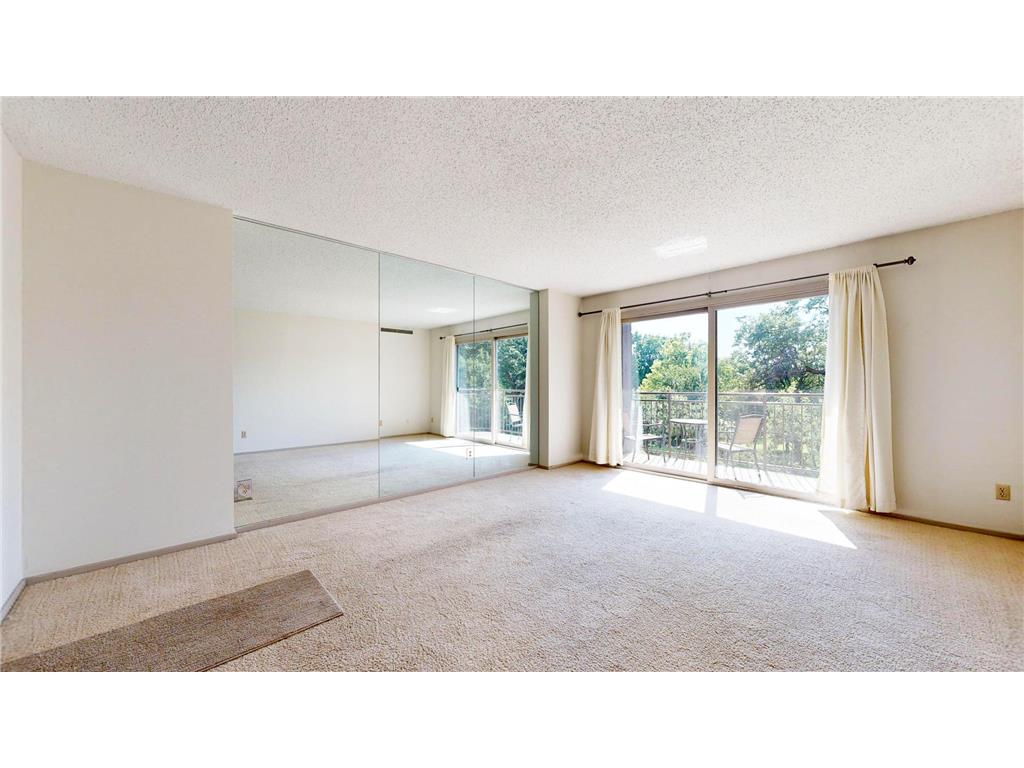 210 W Grant St #204 Minneapolis MN 55403 7085488 image7
