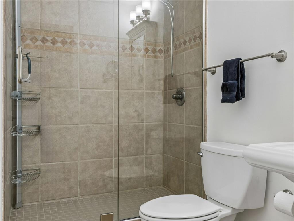 210 W Grant Street #107 Minneapolis MN 55403 7095811 image12