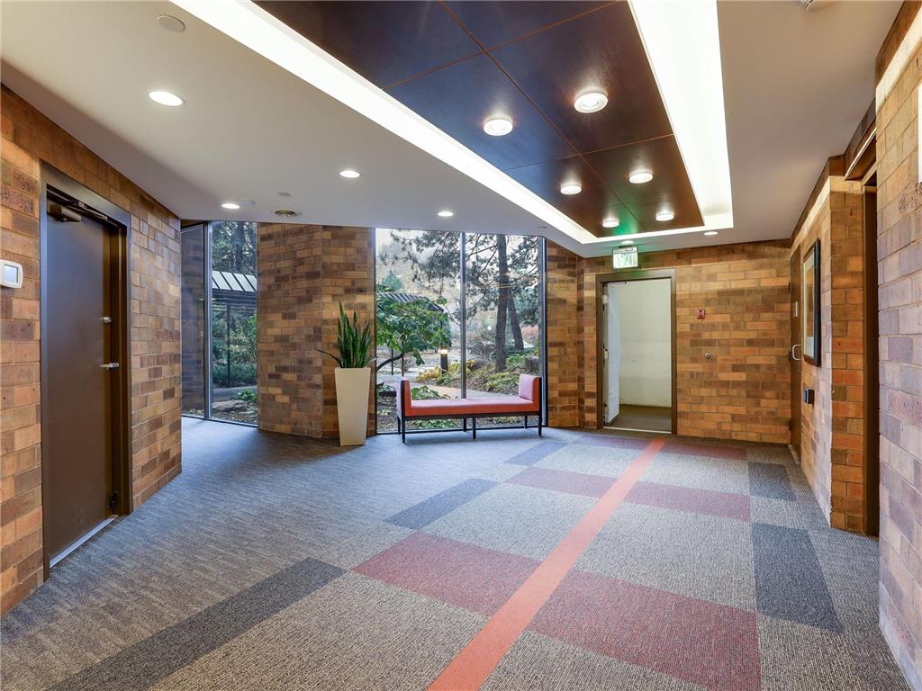 210 W Grant Street #107 Minneapolis MN 55403 7095811 image19