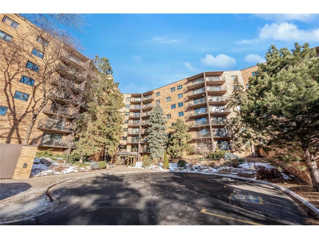 210 W Grant Street #111 Minneapolis MN 55403 6490963 image1