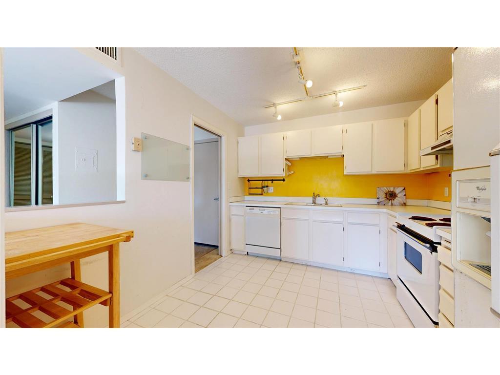 210 W Grant Street #204 Minneapolis MN 55403 7072466 image7