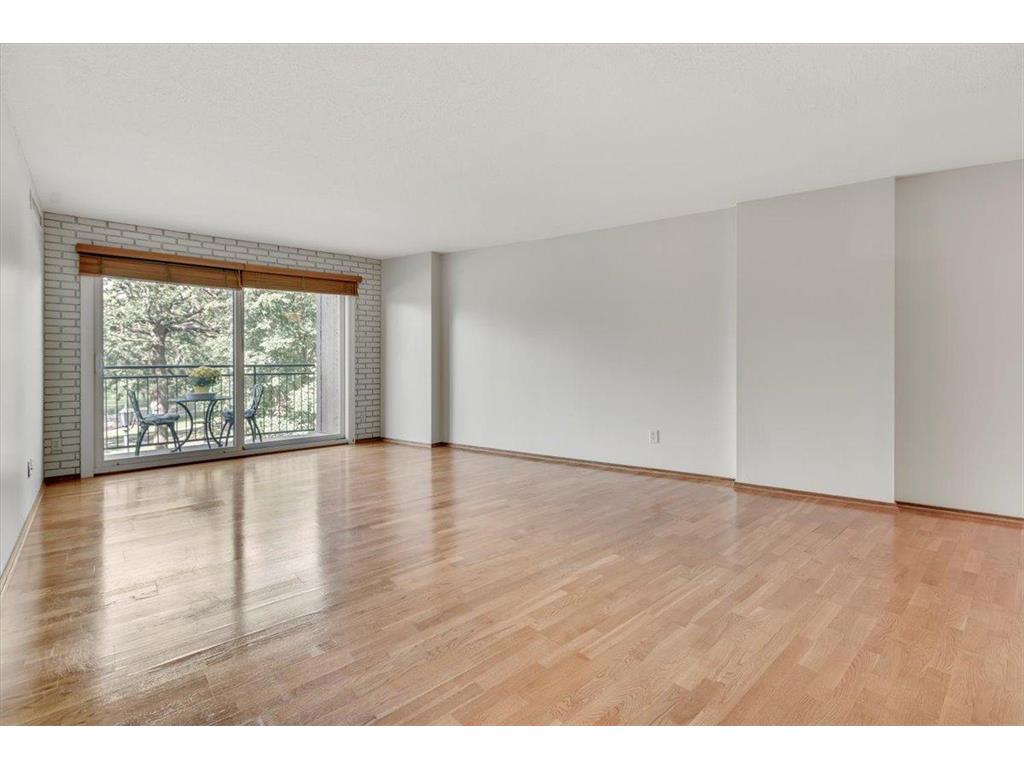 210 W Grant Street #210 Minneapolis MN 55403 7078490 image5