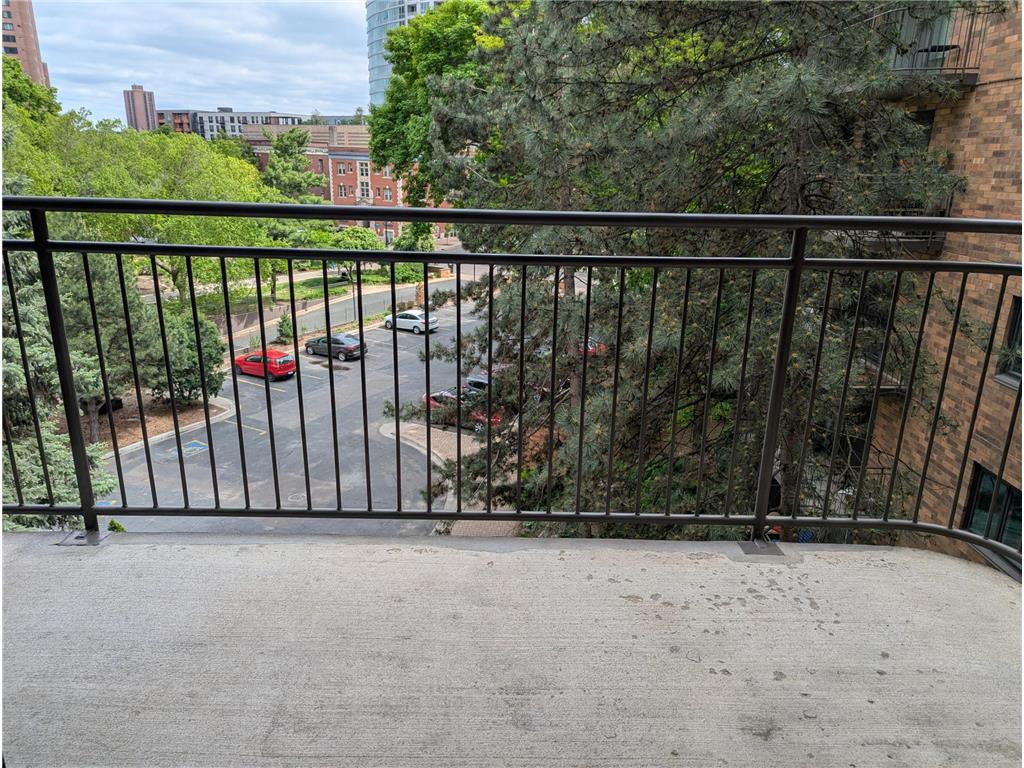 210 W Grant Street #417 Minneapolis MN 55403 7079770 image14