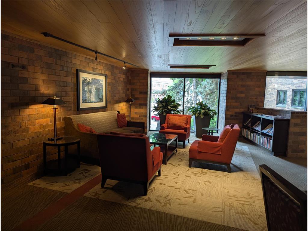 210 W Grant Street #417 Minneapolis MN 55403 7079770 image15