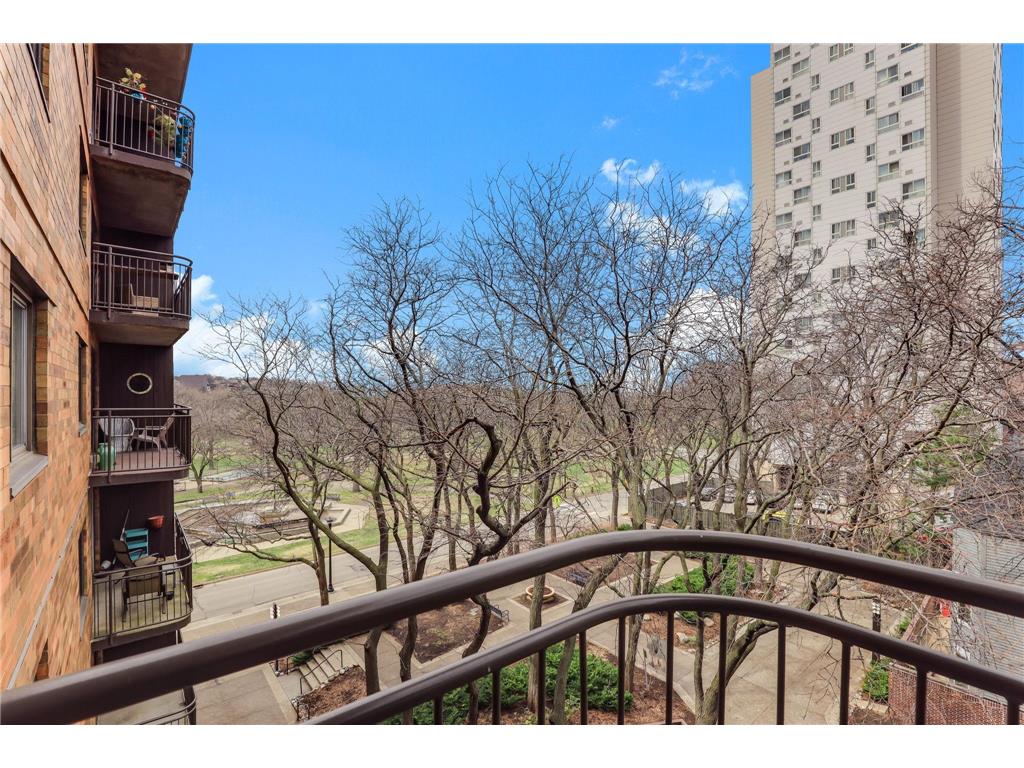 210 W Grant Street #516 Minneapolis MN 55403 7026350 image25