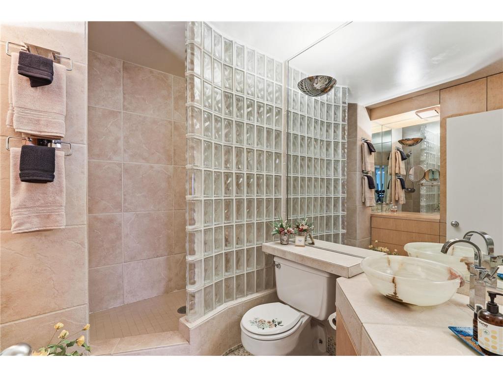 210 W Grant Street #516 Minneapolis MN 55403 7026350 image30