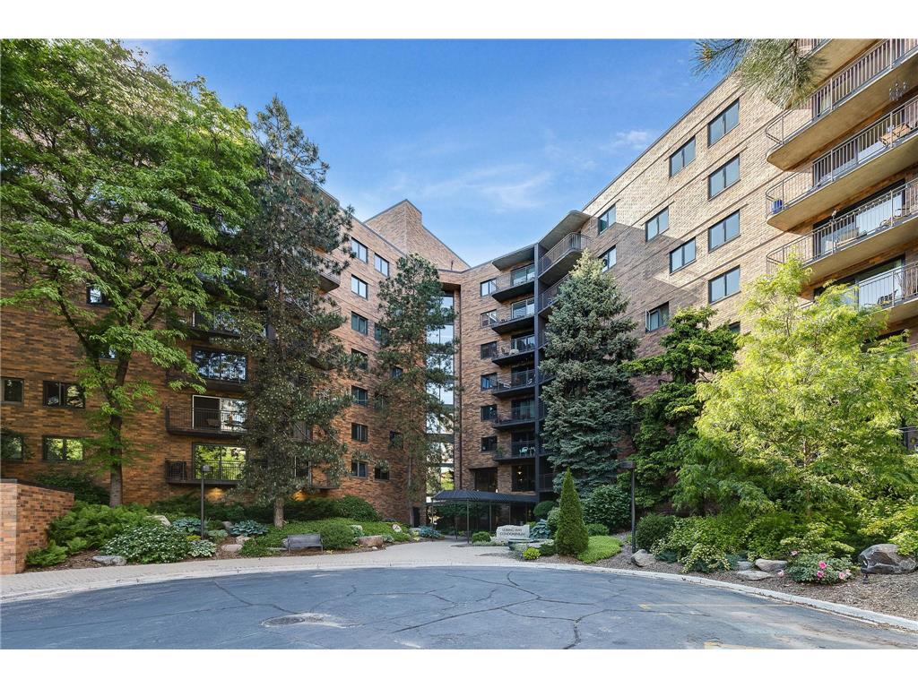 210 W Grant Street #718 Minneapolis MN 55403 6578002 image1