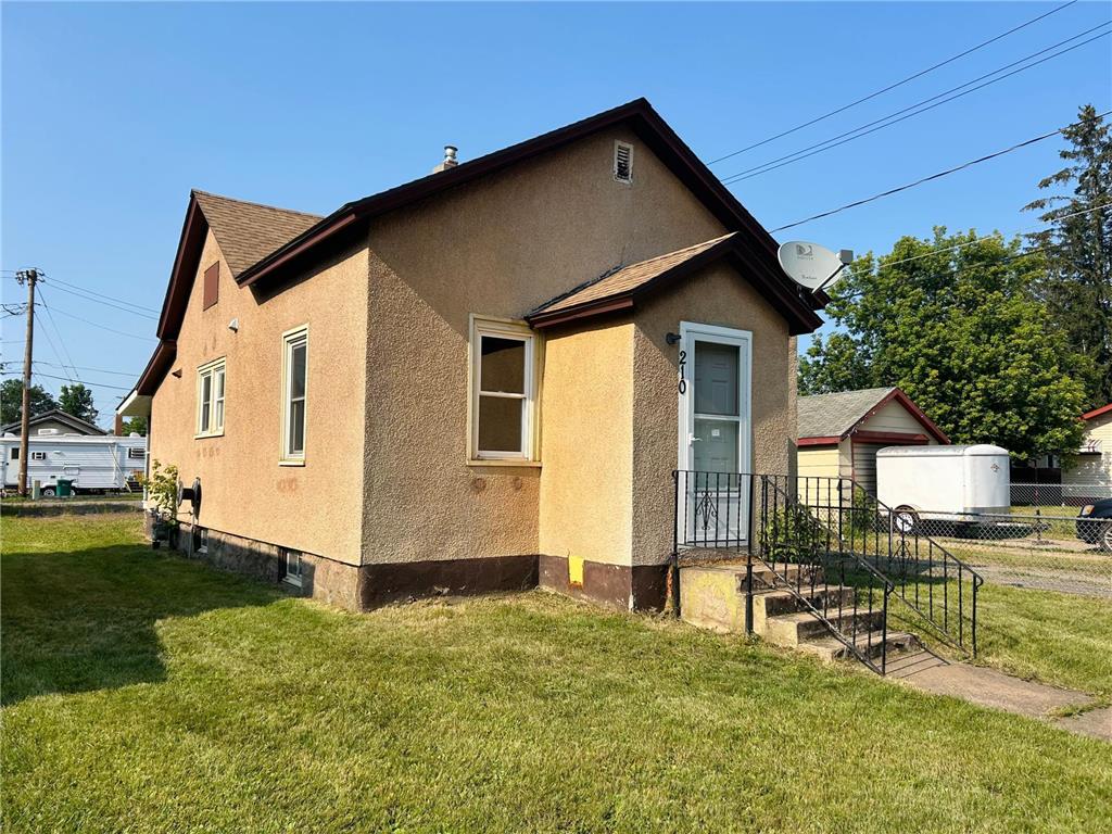 210 W Howard Avenue Keewatin MN 55753 6574618 image1