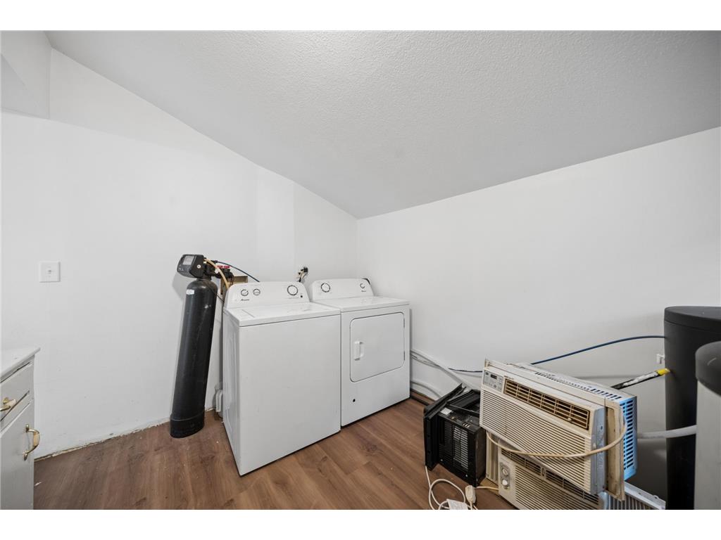 210 Willow Street Faribault MN 55021 7058449 image15