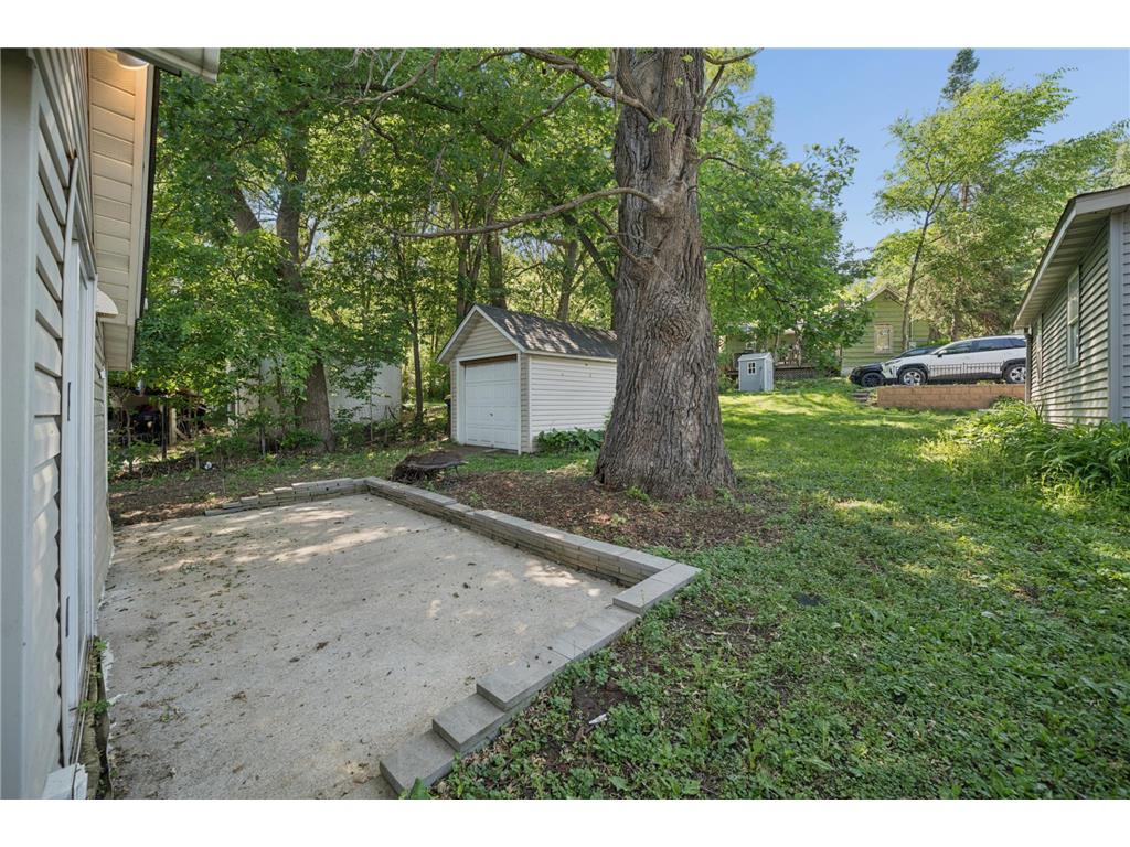 210 Willow Street Faribault MN 55021 7058449 image3