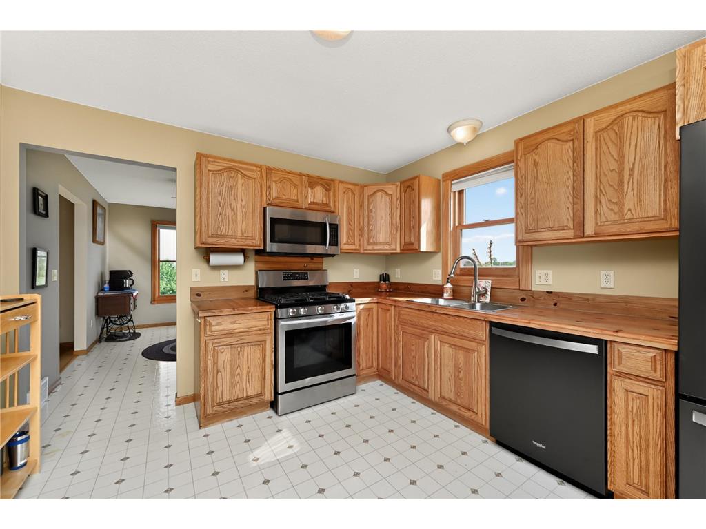 210 Zenith Street Lanesboro MN 55949 7050725 image2
