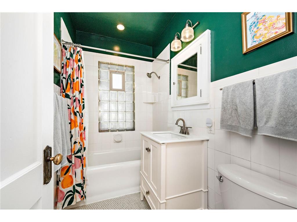 2100 31st Avenue S Minneapolis MN 55406 7090765 image12