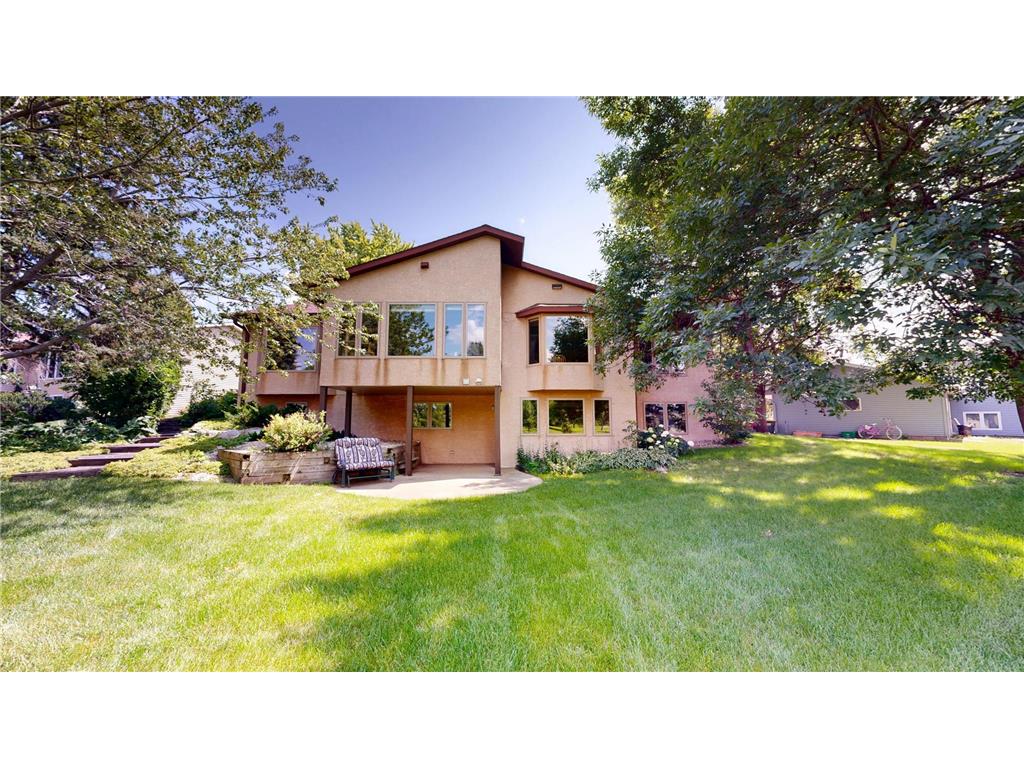 2100 4th Avenue SE Willmar MN 56201 7084822 image1