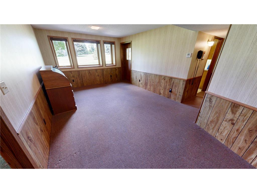 2100 4th Avenue SE Willmar MN 56201 7084822 image33