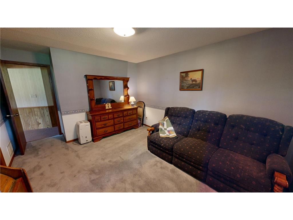2100 4th Avenue SE Willmar MN 56201 7084822 image35