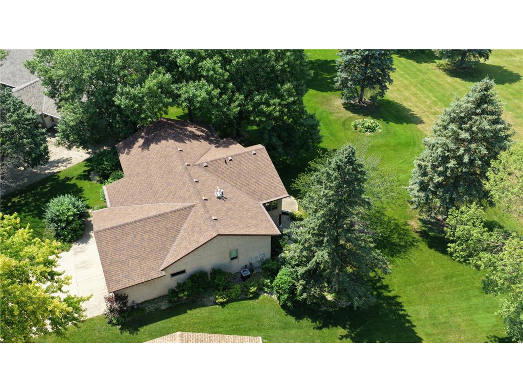 2100 4th Avenue SE Willmar MN 56201 7084822 image72