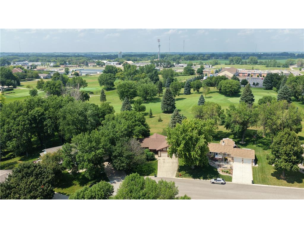 2100 4th Avenue SE Willmar MN 56201 7084822 image78