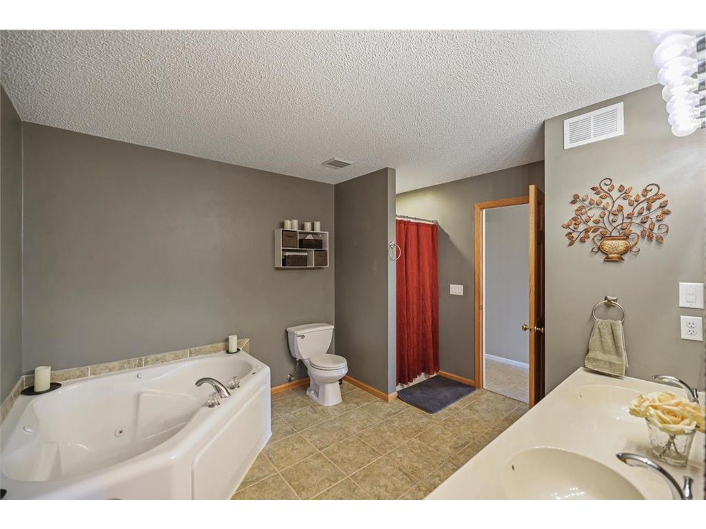 2100 Blake Avenue Lester Prairie MN 55354 7036660 image26