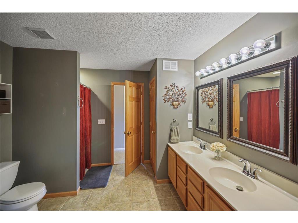 2100 Blake Avenue Lester Prairie MN 55354 7036660 image28
