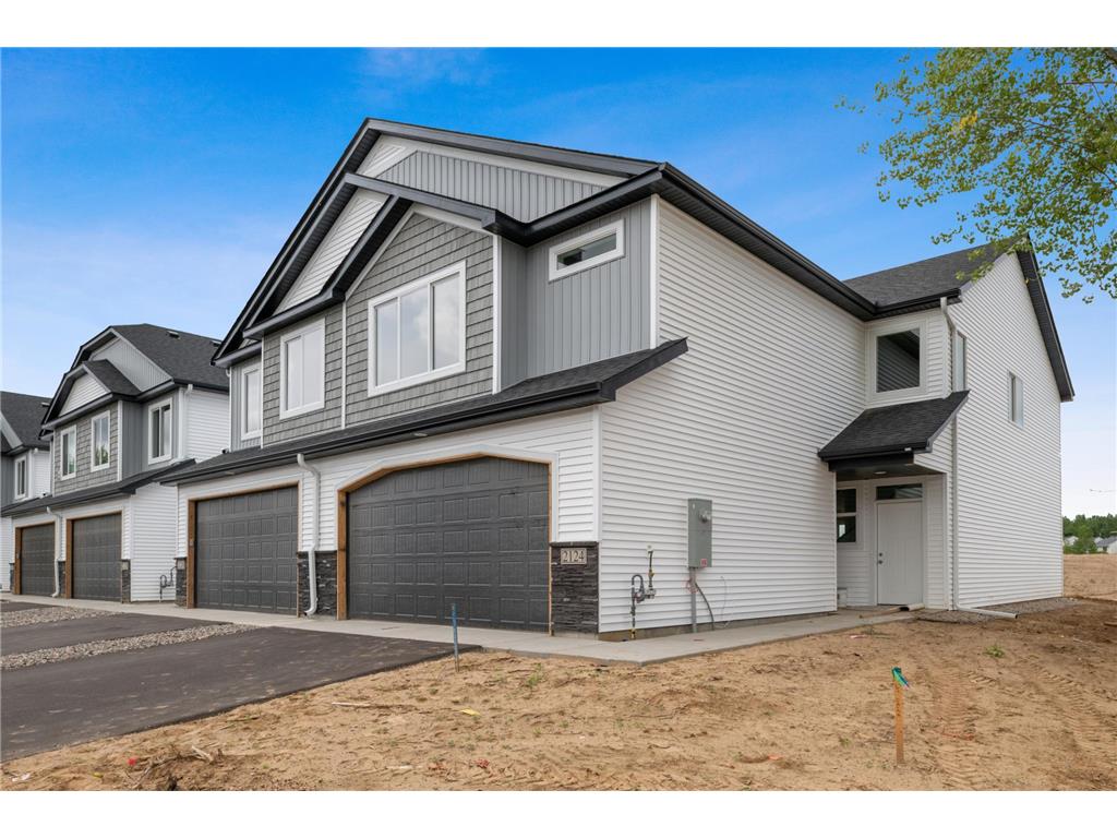 2100 Cleveland Lane S Cambridge MN 55008 6817664 image1