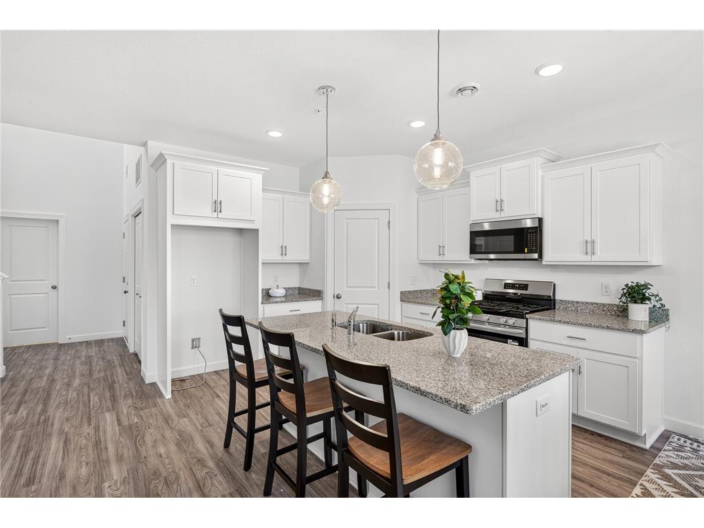 2100 Cleveland Lane S Cambridge MN 55008 6817664 image13