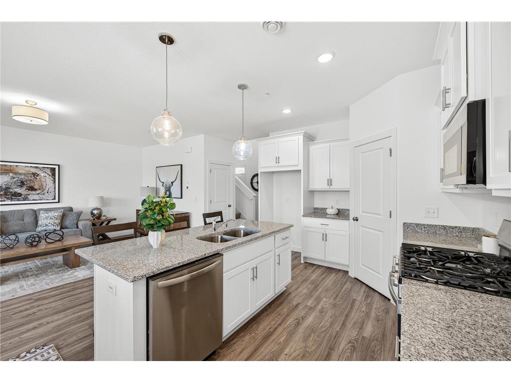 2100 Cleveland Lane S Cambridge MN 55008 6817664 image14