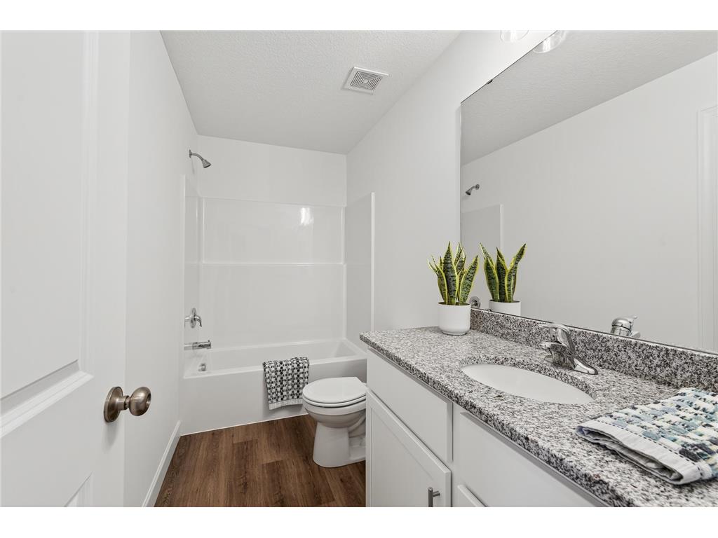 2100 Cleveland Lane S Cambridge MN 55008 6817664 image31