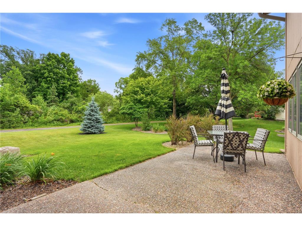 2100 Edinbrook Court Brooklyn Park MN 55443 7089298 image38