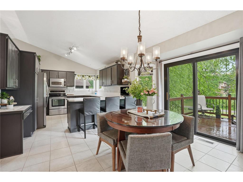 2100 Edinbrook Court Brooklyn Park MN 55443 7089298 image6